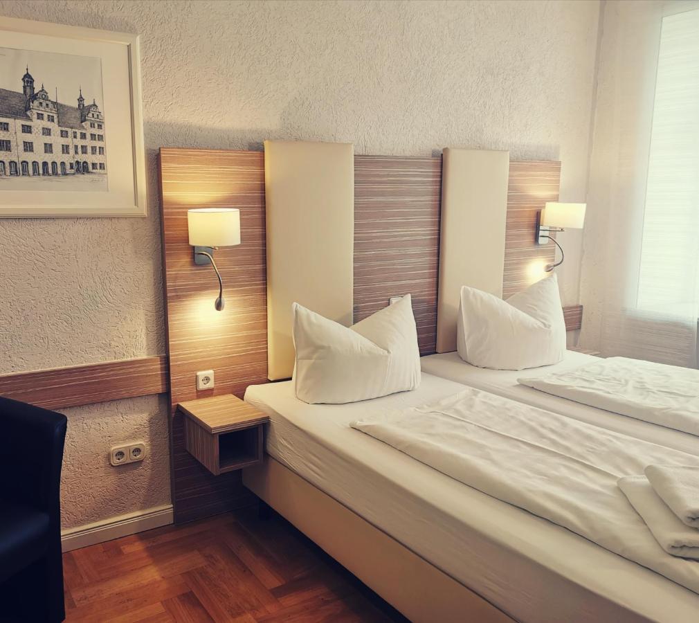 Hotel Goldener Anker Torgau Extérieur photo