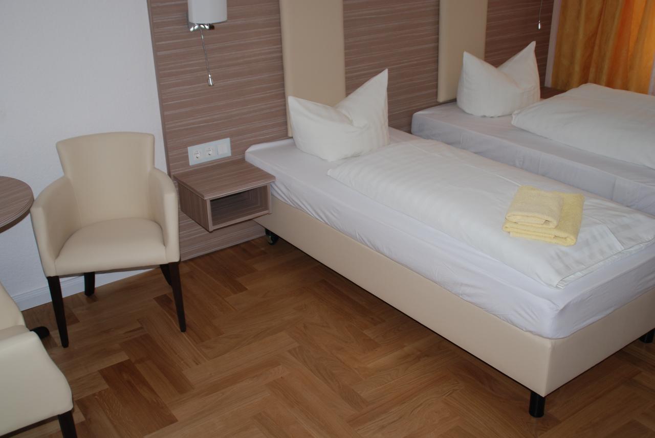 Hotel Goldener Anker Torgau Extérieur photo