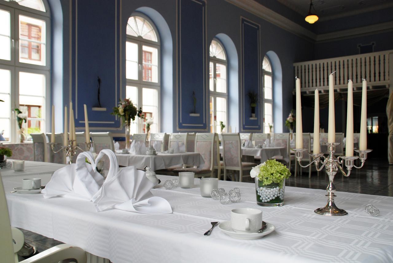 Hotel Goldener Anker Torgau Extérieur photo