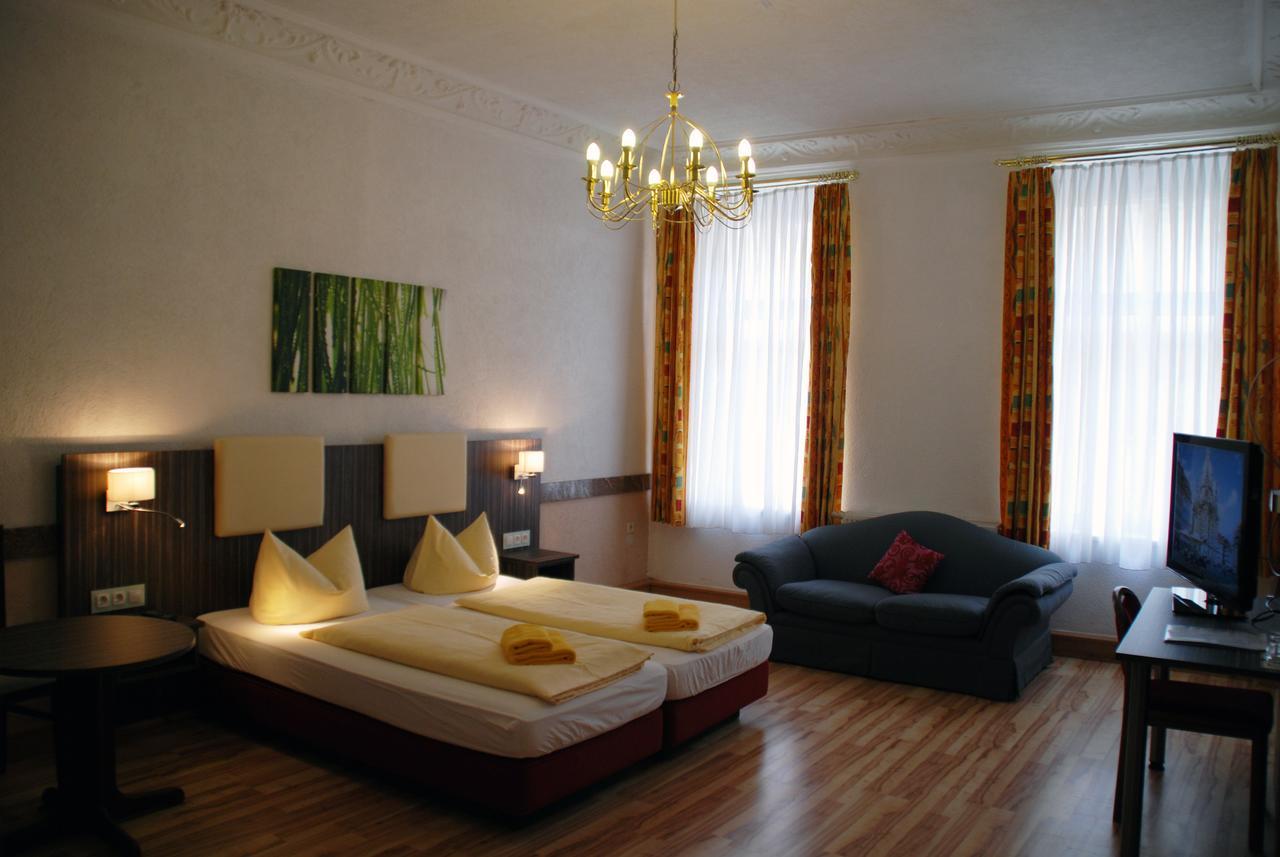 Hotel Goldener Anker Torgau Extérieur photo