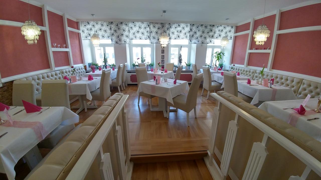 Hotel Goldener Anker Torgau Extérieur photo